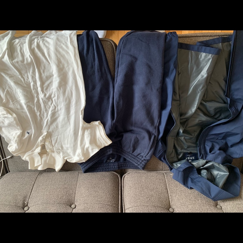 boys large 20+ items. Champion, Nike, j crew, Uniqlo. Barely worn